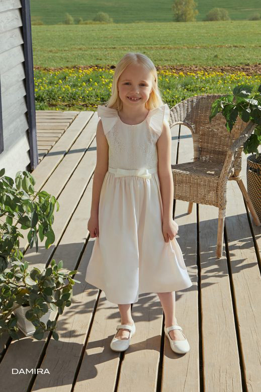 detailverliebt-le-rina-kinderkleid-damira